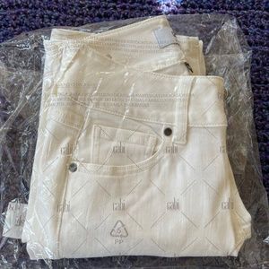 Cabi Cinch Skinny Jeans NEW in package